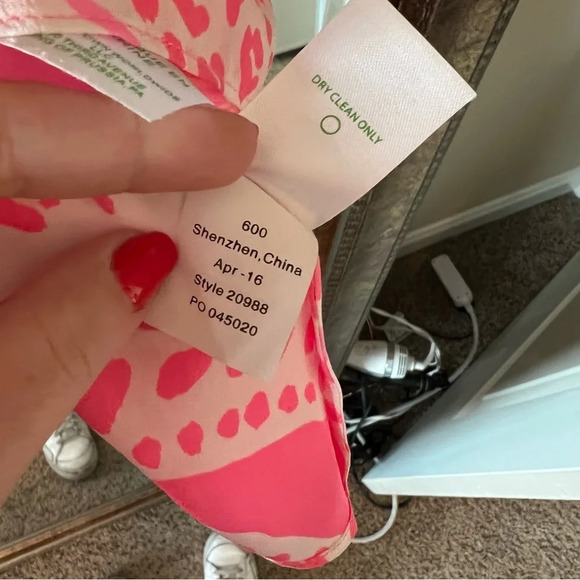 Lilly Pulitzer elephant print tank top - Picture 5 of 6